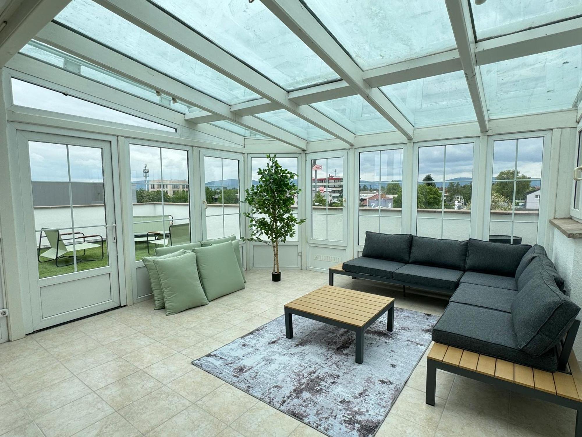 220 Qm Penthouse Wohnung Mit Fahrstuhl - Ohne Spa Μάνχαιμ Εξωτερικό φωτογραφία